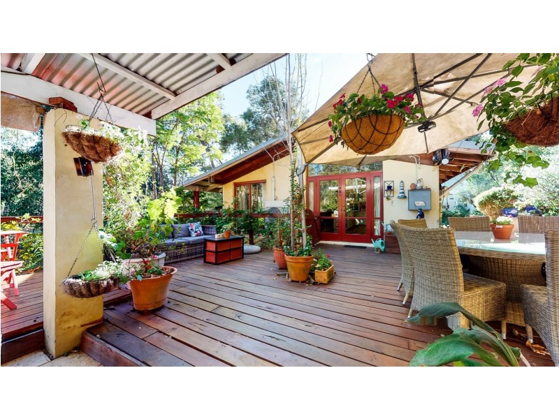 273 Aldersyde Road, Bickley WA 6076