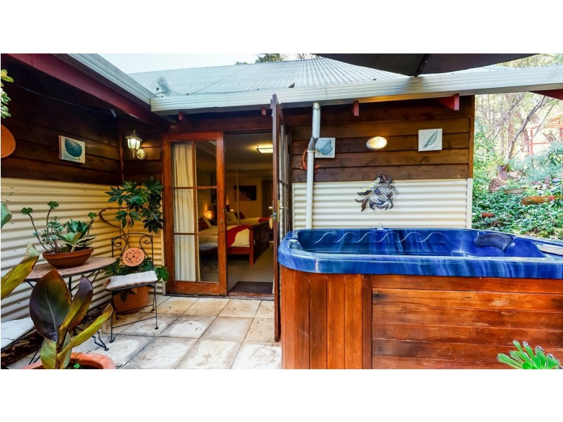 273 Aldersyde Road, Bickley WA 6076