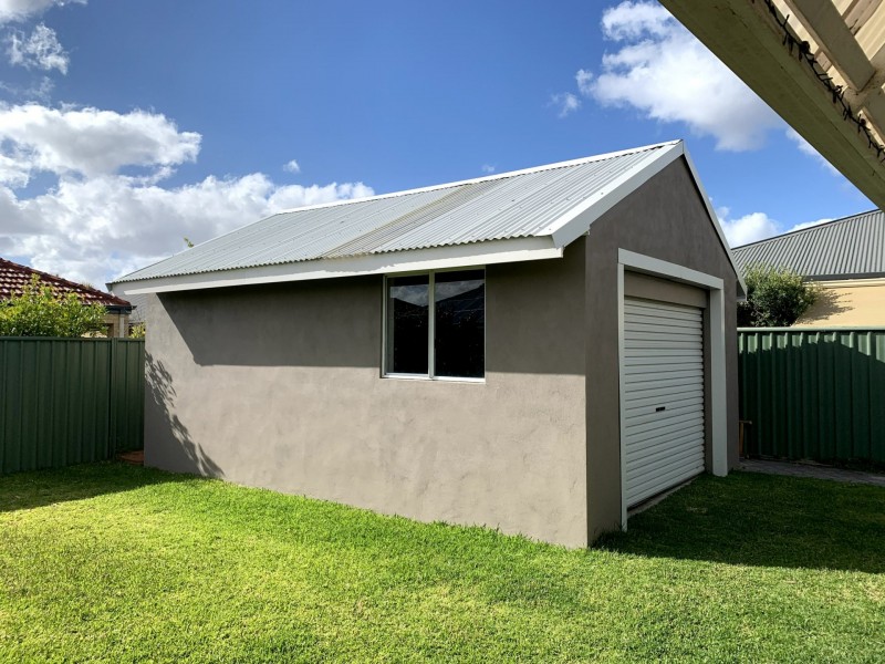 47 Maamba Road, Wattle Grove WA 6107