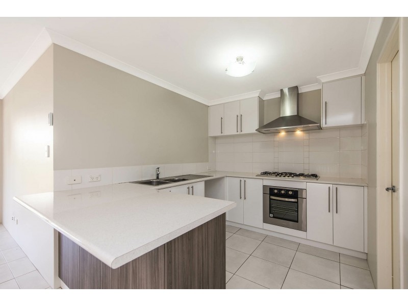 Villa 1/460 Kalamunda Road, High Wycombe WA 6057