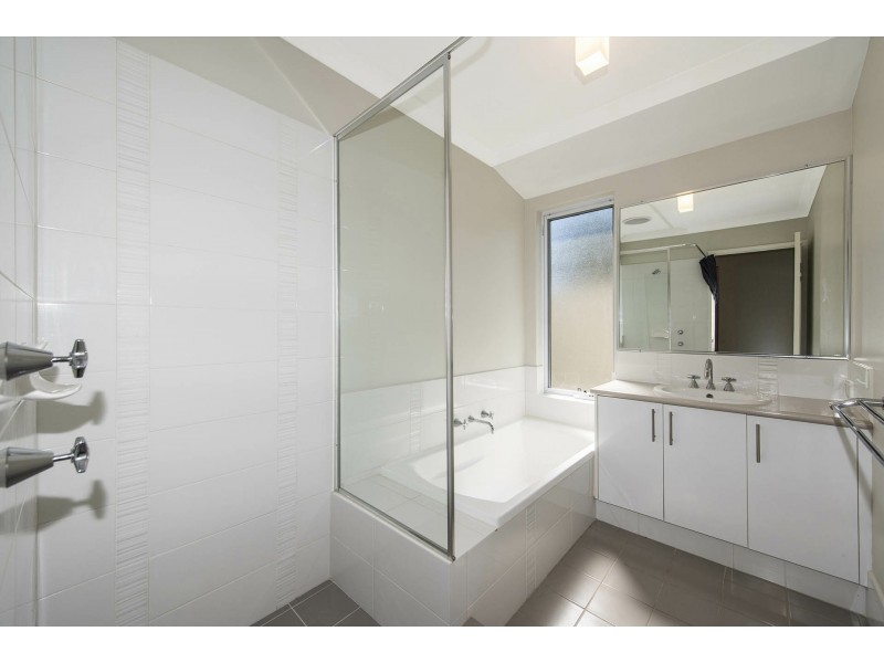 Villa 1/460 Kalamunda Road, High Wycombe WA 6057