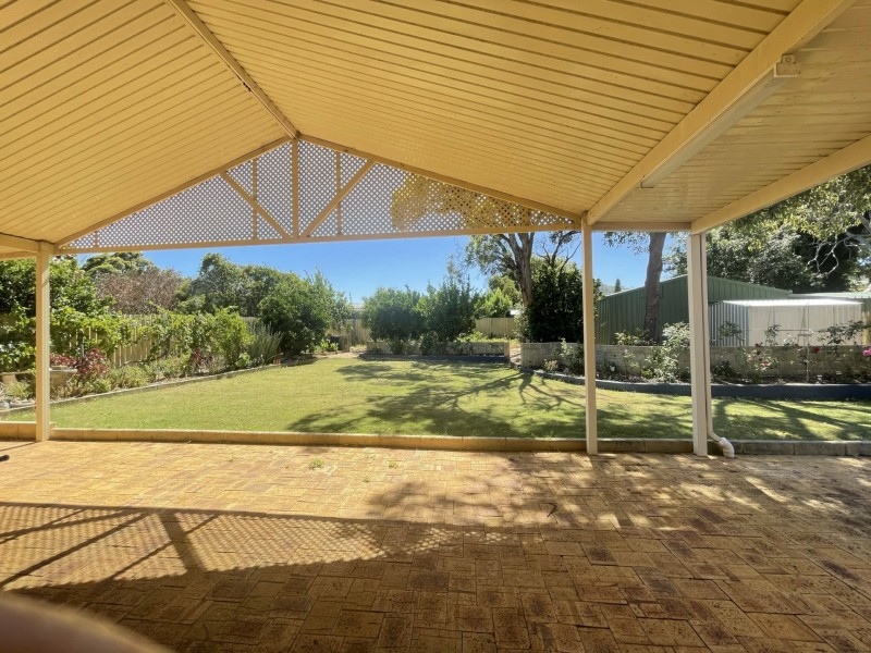 13A Rosea Close, Maida Vale WA 6057