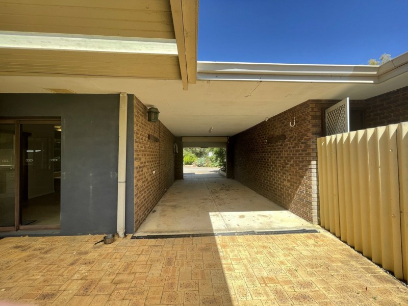 13A Rosea Close, Maida Vale WA 6057