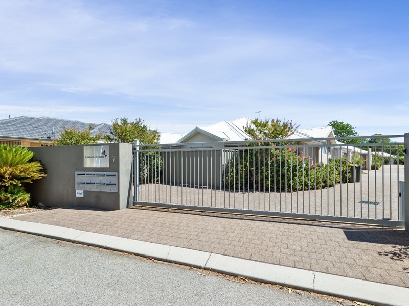 Unit 3/7 Ling Place, High Wycombe WA 6057