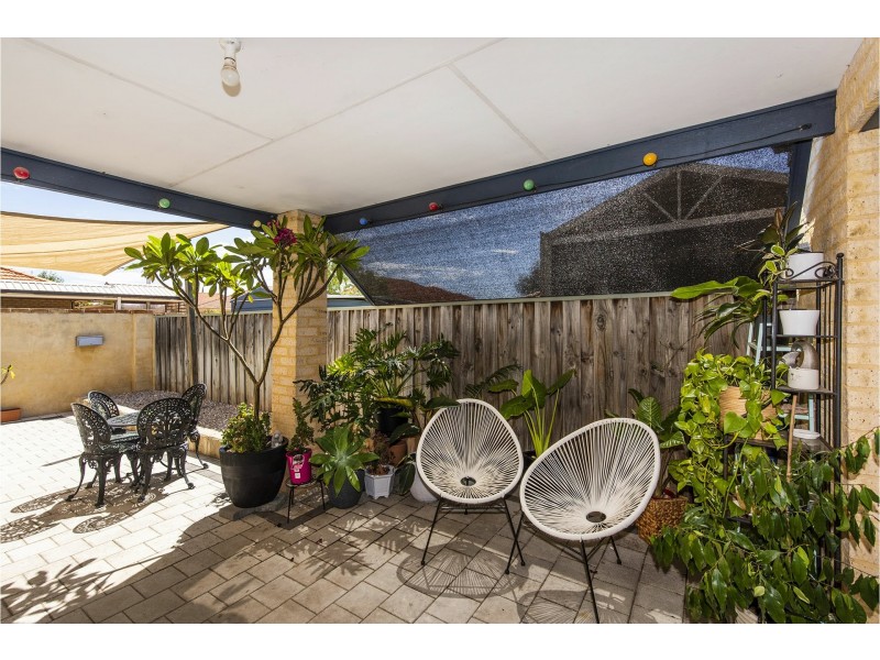 4 Carlo Pass, Ellenbrook WA 6069