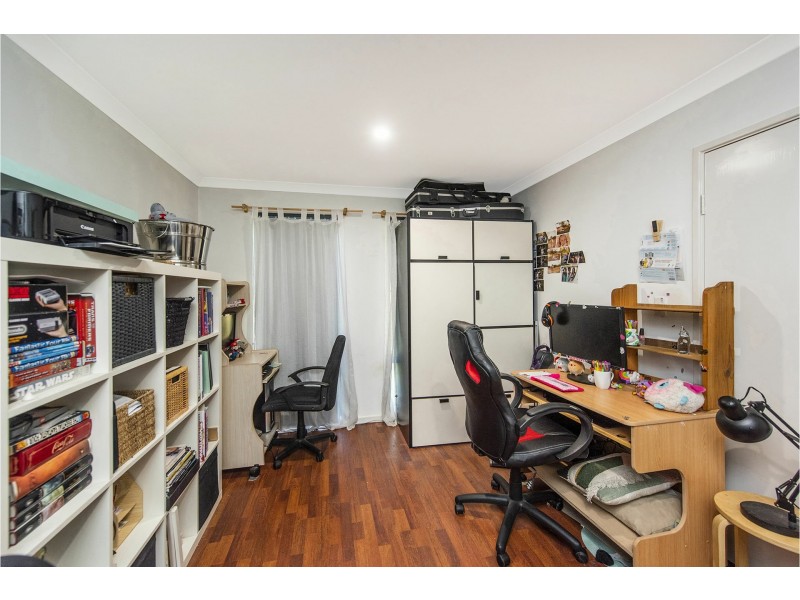 4 Carlo Pass, Ellenbrook WA 6069