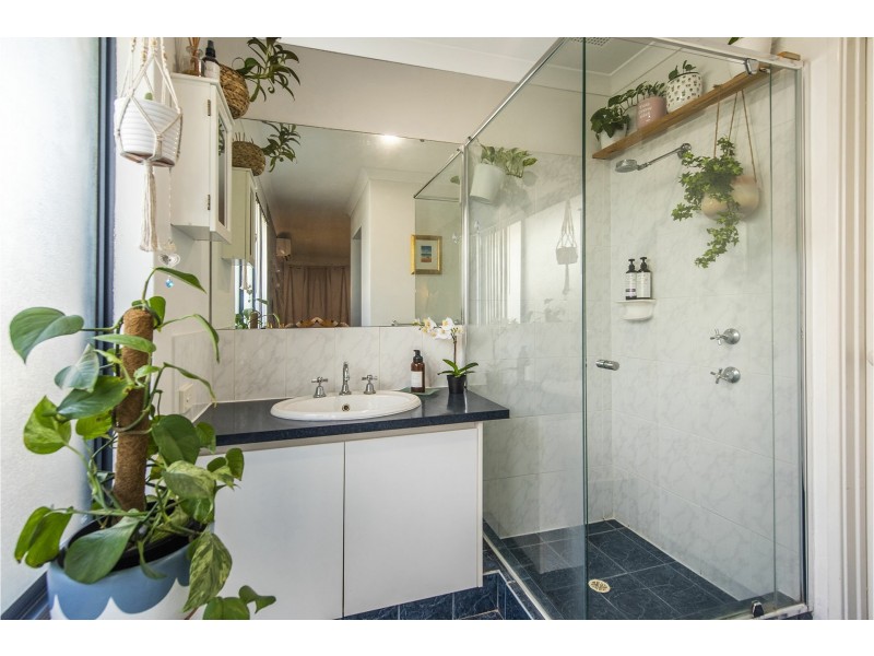 4 Carlo Pass, Ellenbrook WA 6069