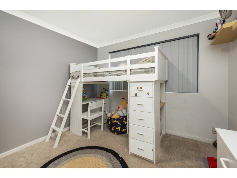 4 Carlo Pass, Ellenbrook WA 6069