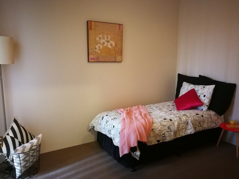 1/1 Bluebell Avenue, High Wycombe WA 6057