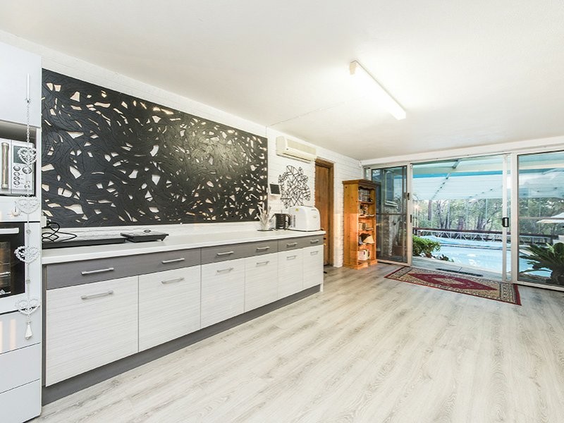 55 Basildon Road, Lesmurdie WA 6076