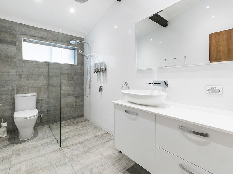 55 Basildon Road, Lesmurdie WA 6076