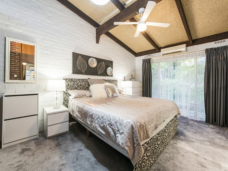 55 Basildon Road, Lesmurdie WA 6076