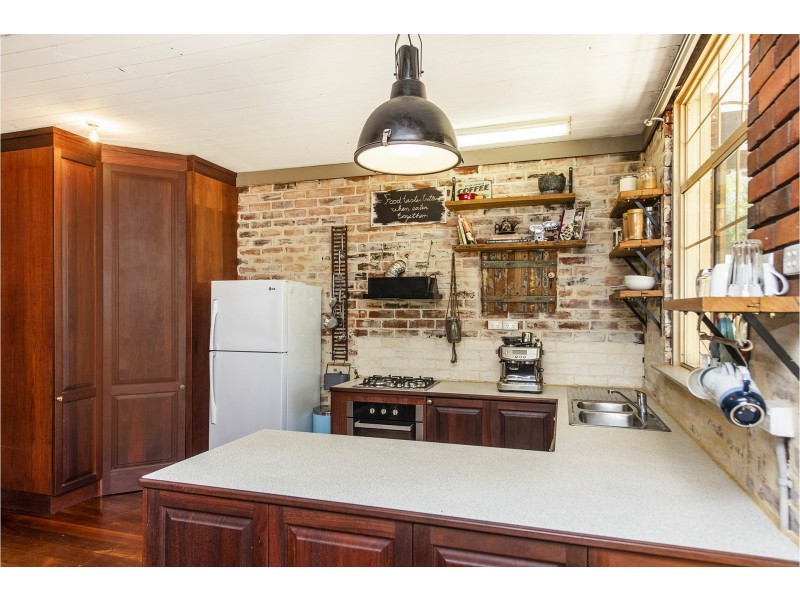 168 Carmel Road, Carmel WA 6076
