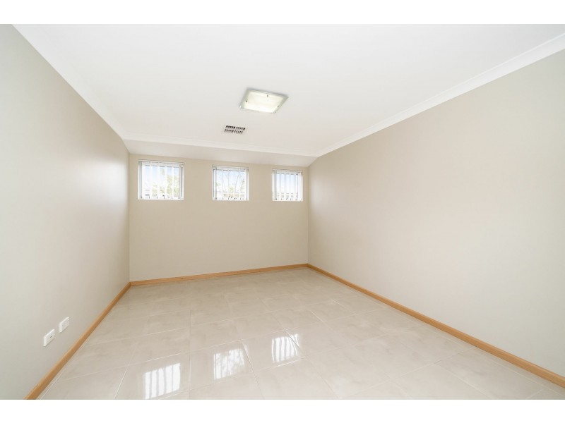 Unit 8/35 Murray Drive, High Wycombe WA 6057