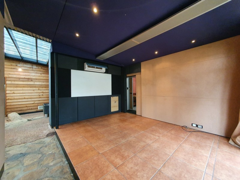 24 Michael Crescent, Boya WA 6056