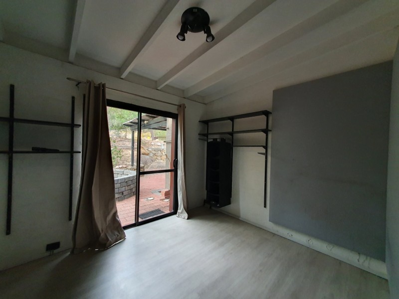 24 Michael Crescent, Boya WA 6056