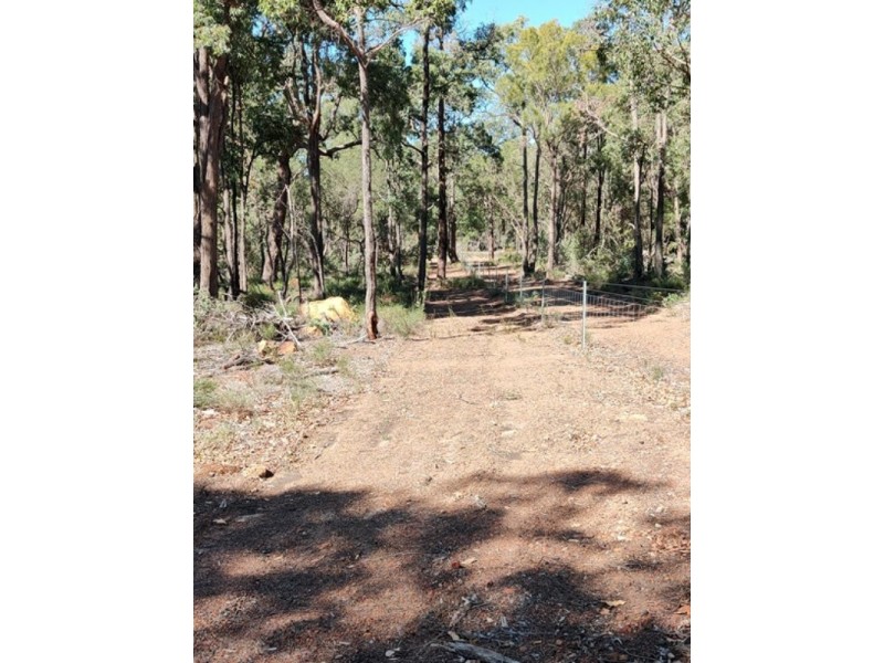 9775 Stoneville Road, Gidgegannup WA 6083