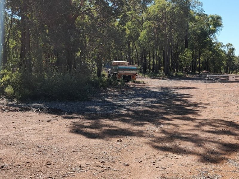 9775 Stoneville Road, Gidgegannup WA 6083