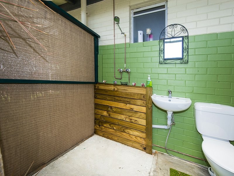 8 Anne Avenue, Walliston WA 6076