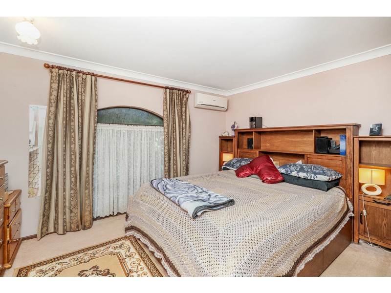 23 Hunter Drive, Lesmurdie WA 6076