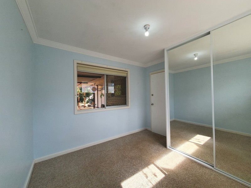 8 Lane Road, Kalamunda WA 6076