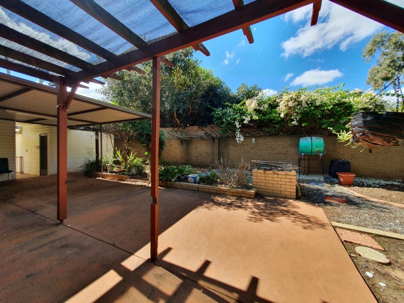 8 Lane Road, Kalamunda WA 6076