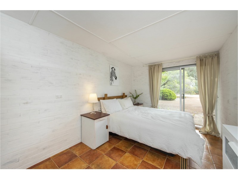 26 Waterloo Crescent, Lesmurdie WA 6076