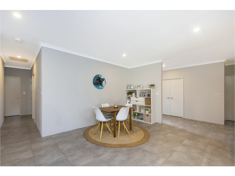 40B Range View Road, High Wycombe WA 6057