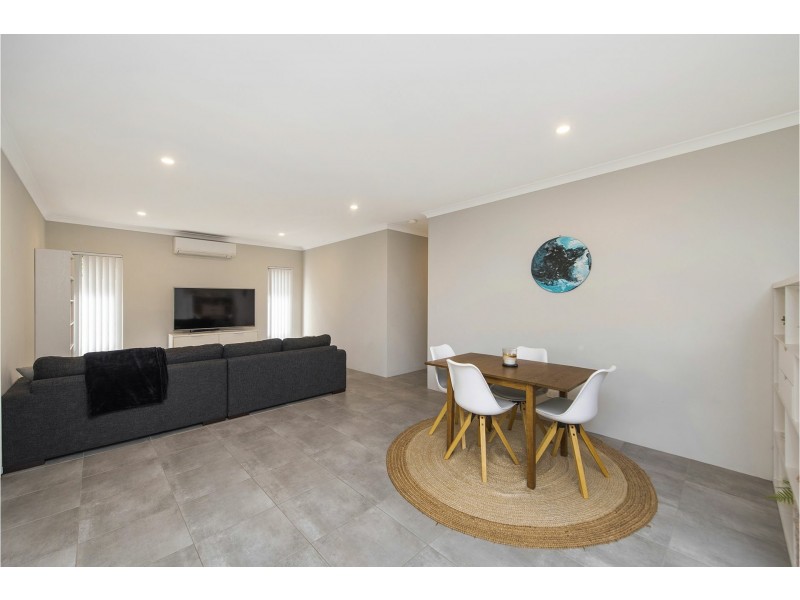 40B Range View Road, High Wycombe WA 6057