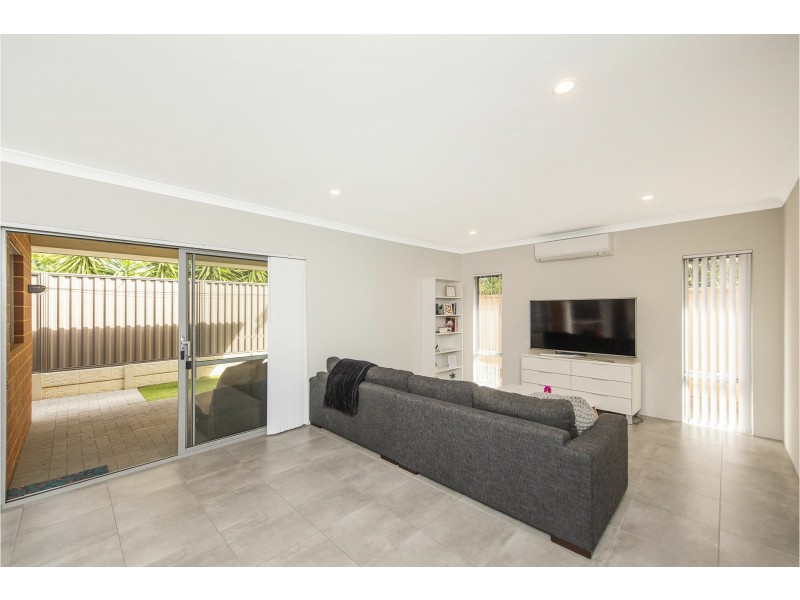 40B Range View Road, High Wycombe WA 6057