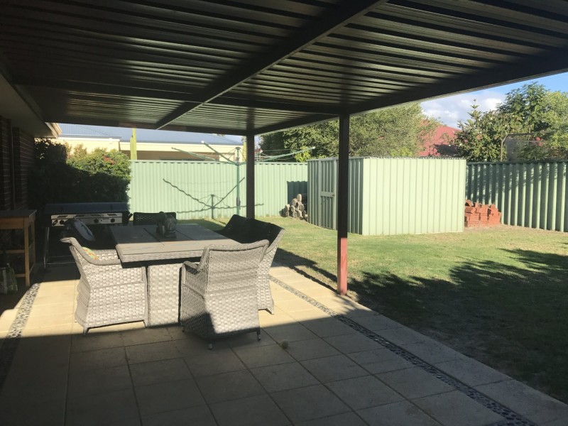 56 Upwood Circle, High Wycombe WA 6057