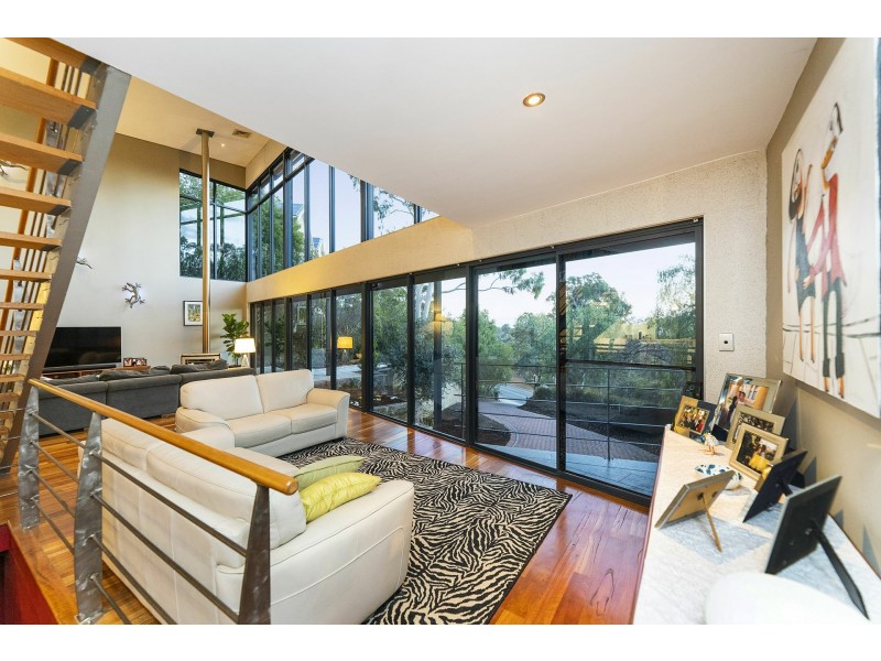 66 Gooseberry Hill Road, Gooseberry Hill WA 6076