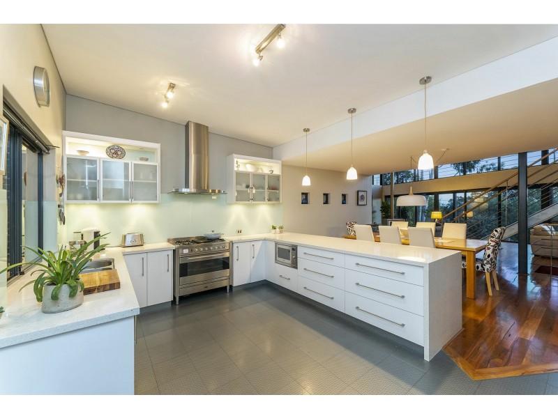 66 Gooseberry Hill Road, Gooseberry Hill WA 6076