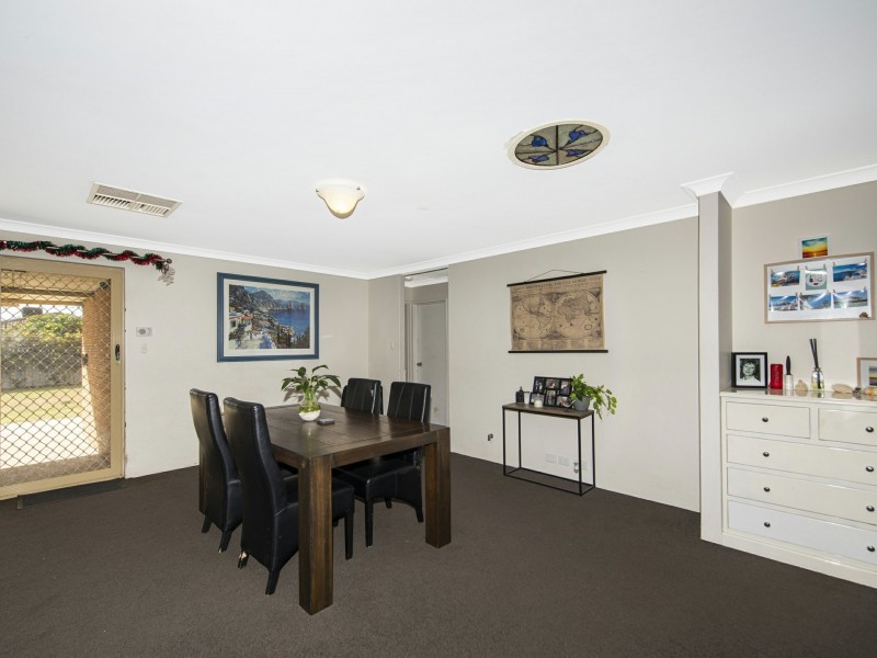 218 Maida Vale Road, High Wycombe WA 6057