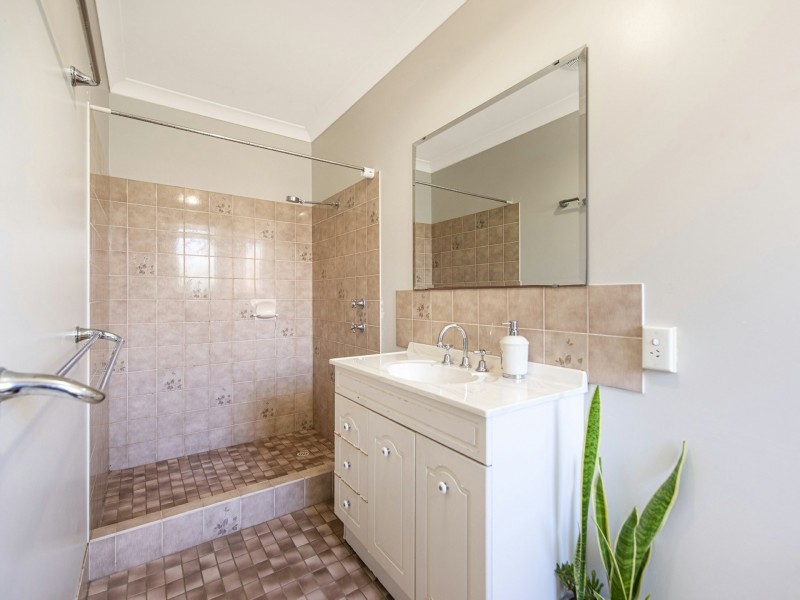 218 Maida Vale Road, High Wycombe WA 6057