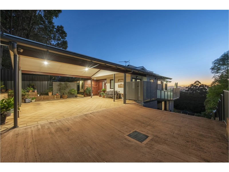 20 Lascelles Parade, Gooseberry Hill WA 6076