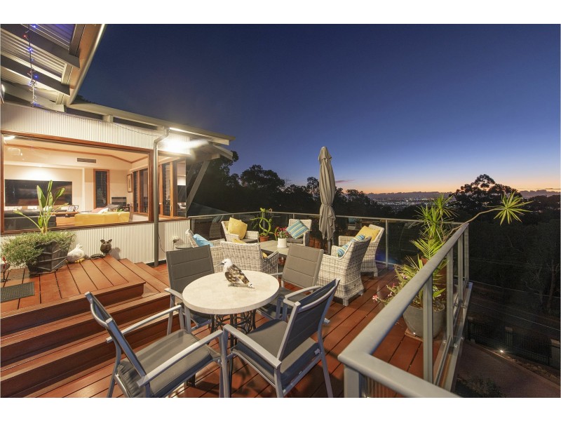 20 Lascelles Parade, Gooseberry Hill WA 6076