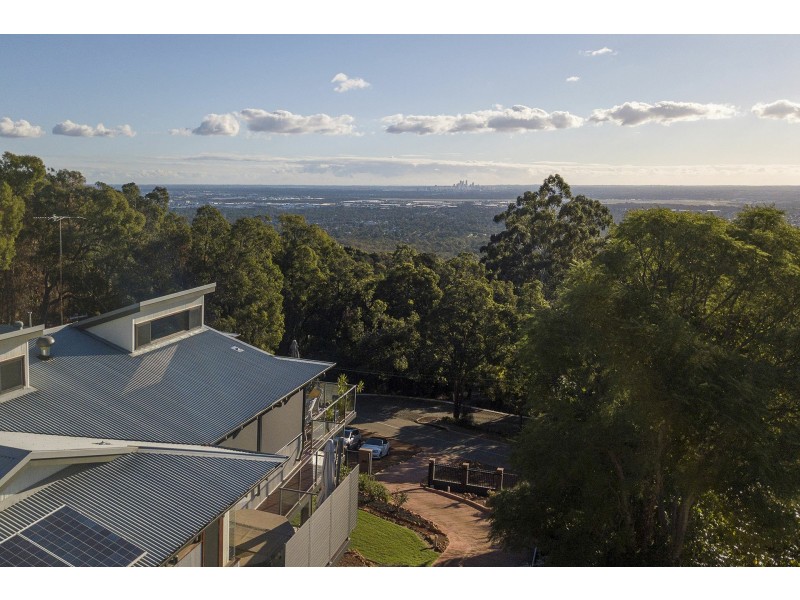 20 Lascelles Parade, Gooseberry Hill WA 6076