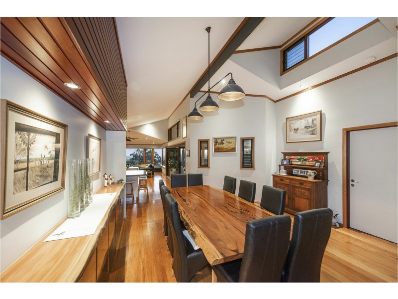 20 Lascelles Parade, Gooseberry Hill WA 6076