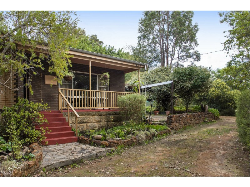236 Pickering Brook Road, Pickering Brook WA 6076