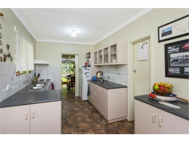 236 Pickering Brook Road, Pickering Brook WA 6076