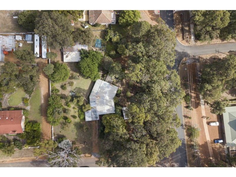 236 Pickering Brook Road, Pickering Brook WA 6076