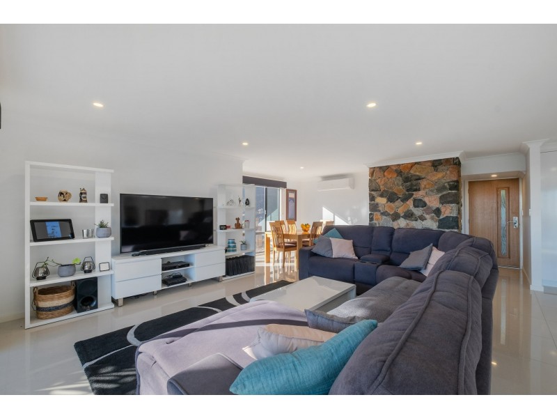 123 Kalamunda Road, Kalamunda WA 6076