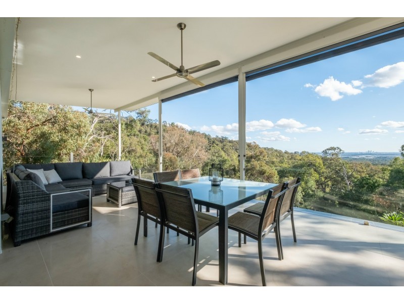 123 Kalamunda Road, Kalamunda WA 6076