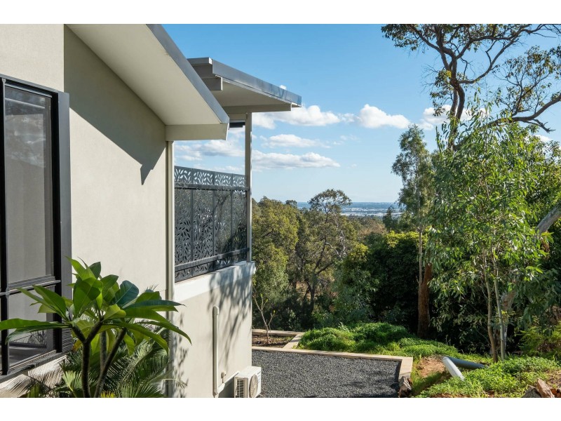 123 Kalamunda Road, Kalamunda WA 6076