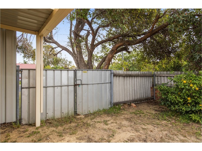 20A Agincourt Drive, Forrestfield WA 6058