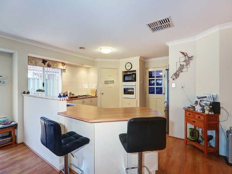 27 Benson Way, High Wycombe WA 6057