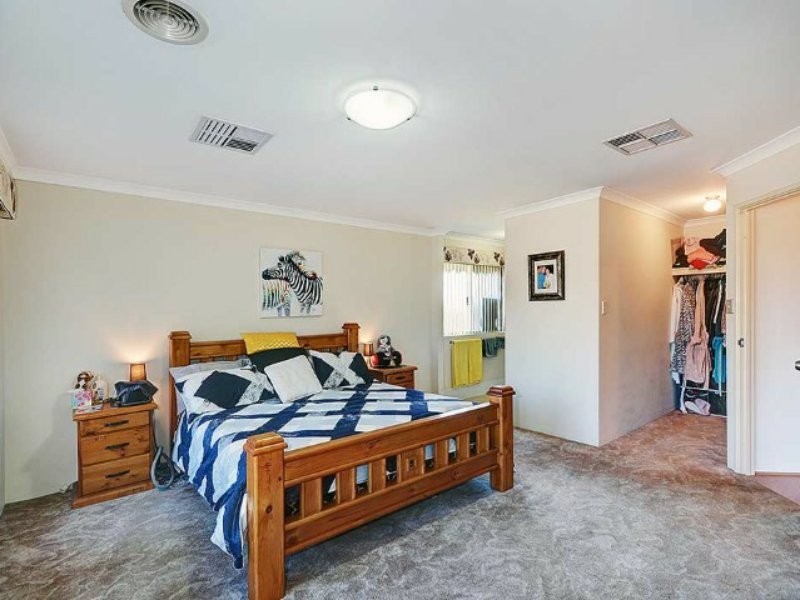 27 Benson Way, High Wycombe WA 6057