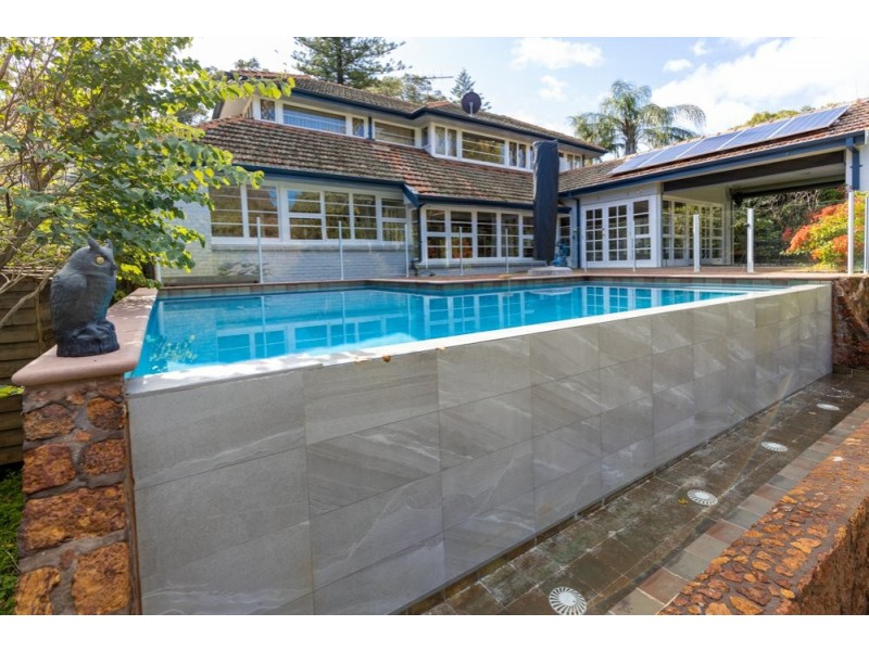 42 Kalamunda Road, Kalamunda WA 6076