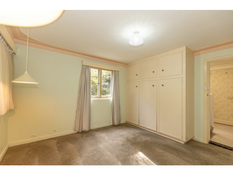 42 Kalamunda Road, Kalamunda WA 6076